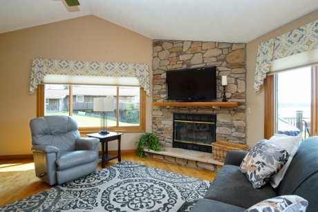 Jamestown real estate