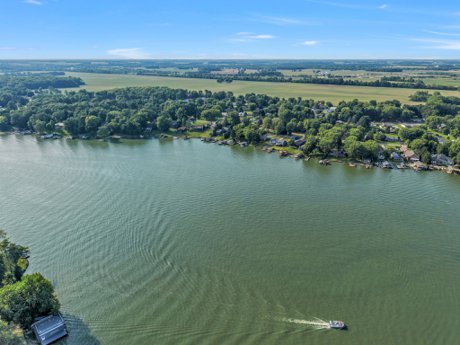 Living The Lake House Lifestyle in Jamestown OH