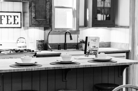 Joanna Gaines would love this kitchen