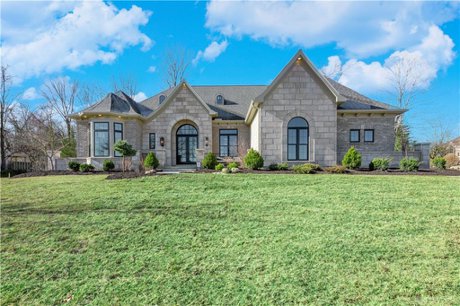 Country Club of the North Luxury Homes