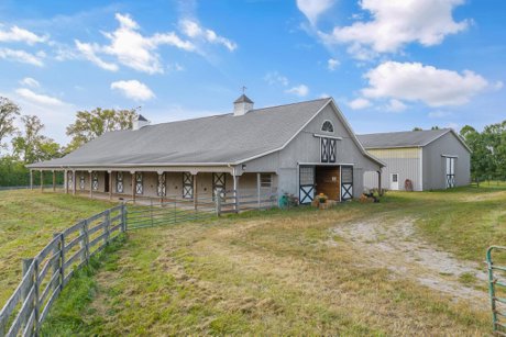 Equestrian Estate For Sale in Ohio