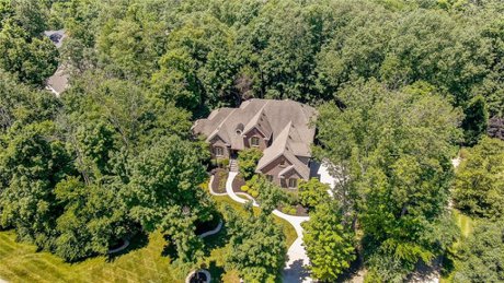 Custom Built Homes in Warren County community of Country Brook