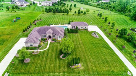 Cypress Ridge Neighborhood Luxury Homes