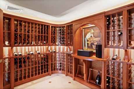 500 bottle wine cellar in Dayton Ohio Luxury Home For Sale