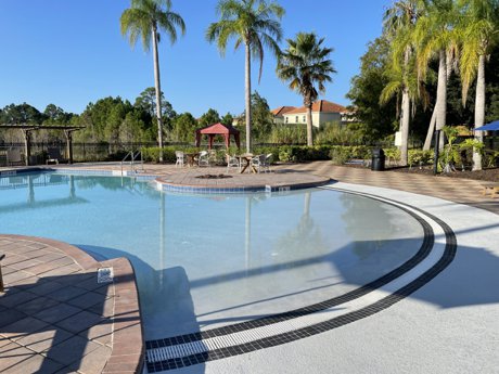 Aviana Resort Pool