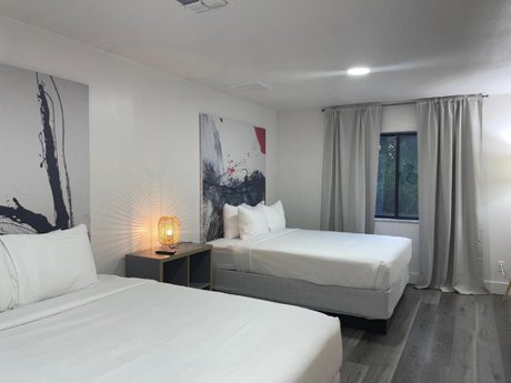 Greenpoint Kissimmee 2 queen bed room