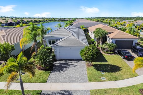 11739 SW Waterford Isle Way Port St Lucie FL 34987