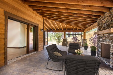 3267 Tehama Cir Flagstaff AZ_BackPatio