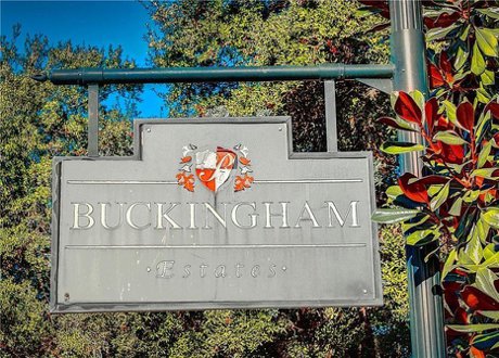 Buckingham Estates Sign