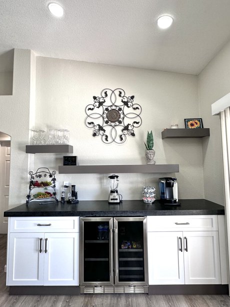 Kitchen Dry Bar