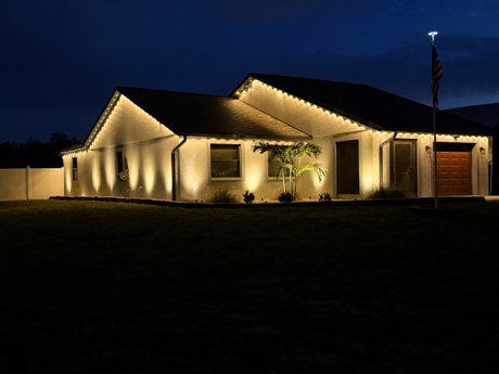 4926 Preston Way Sarasota FL 34232 Cedar Hollow at Night