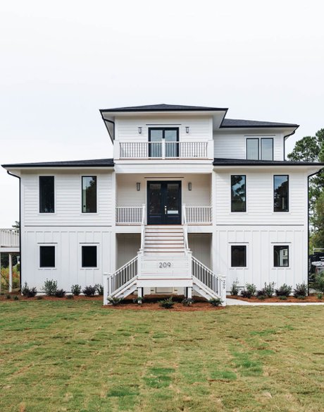 Stone Built Consturction - Modern Elegance