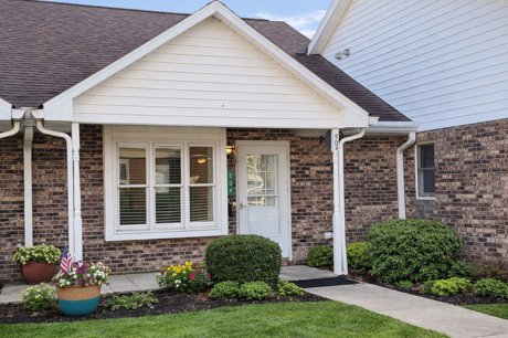 504 Holly Ct, Saxonburg PA