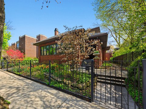 Castlewood Terrace