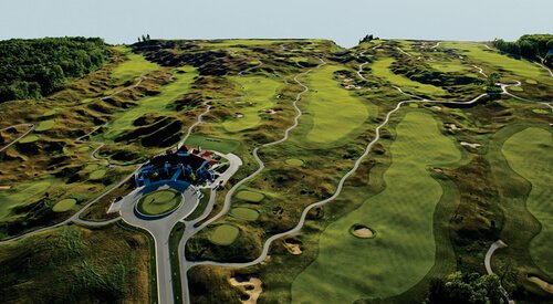 Arcadia Bluffs Golf Course overlooking Lake Michigan