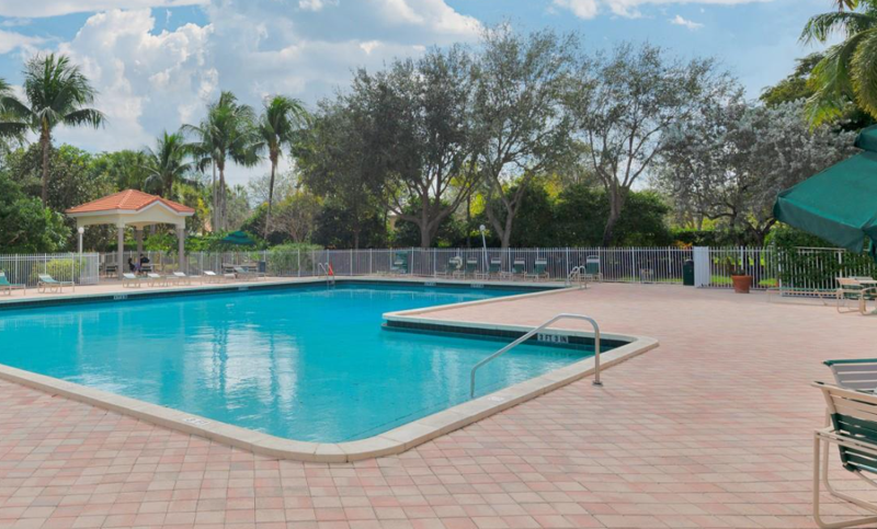 Resort-style pool at Emerald Estates in Weston FL