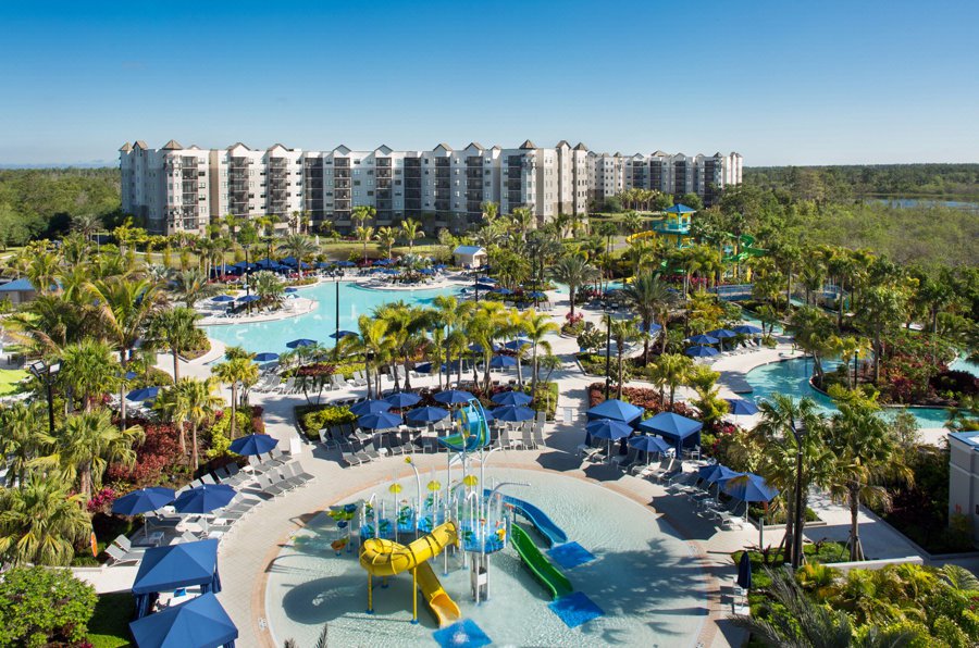 Surfari Water Park at the Grove Resort