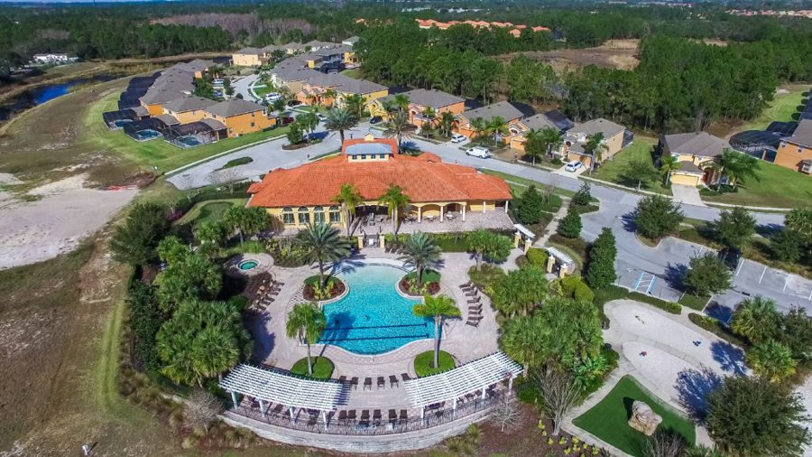Watersong Resort clubhouse near Disney World