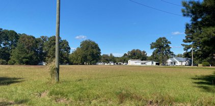 13442 Nc 42 Highway, Kenly