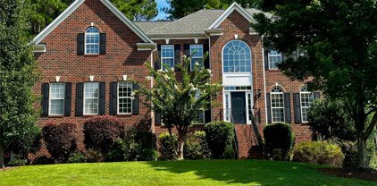 208 Silvercliff  Drive, Mount Holly
