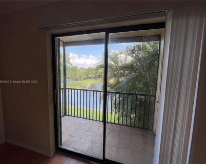 163 Nw 93rd Ave Unit #203, Pembroke Pines