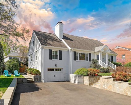 4000 N Upland St N, Arlington