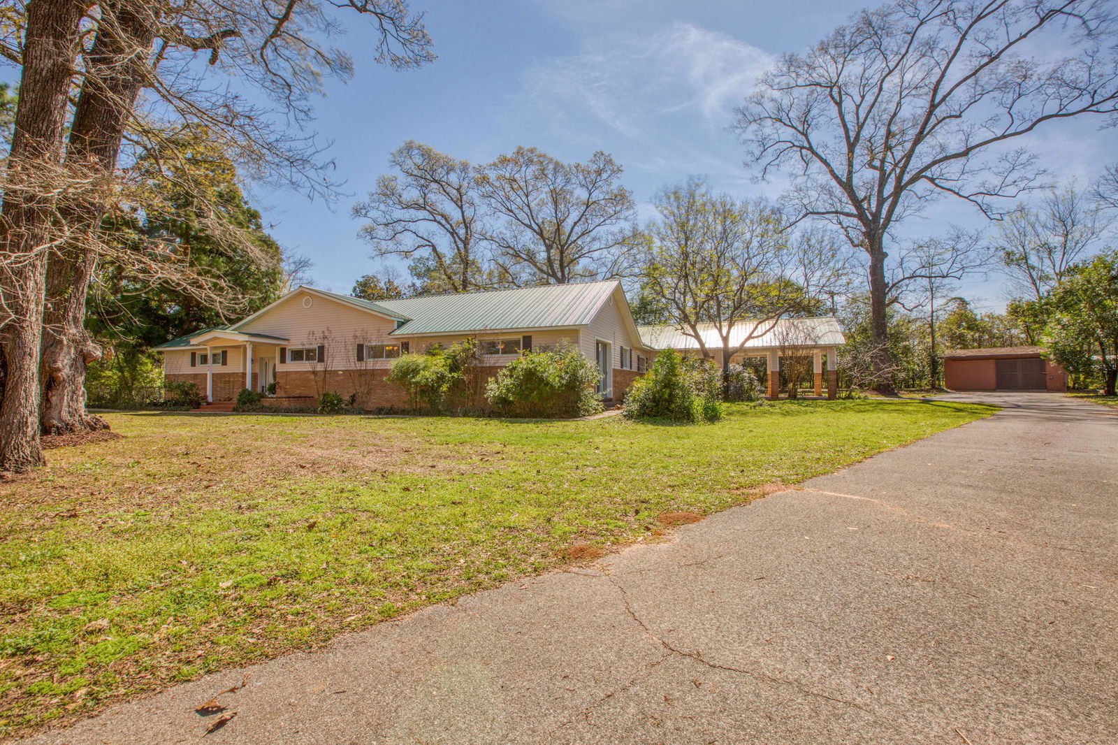 2800 Dogwood Acres, Crestview, 32536