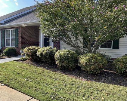 231 Weston Valley, Moore
