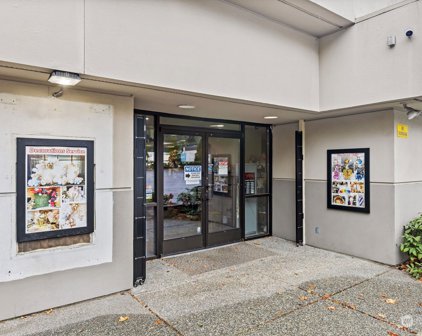 5615 Evergreen Way, Everett
