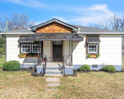 10 Speedway Drive, Fountain Inn