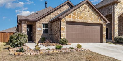 2146 Hobby  Drive, Forney