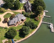 4 Cedar Point Drive, Hampton West image