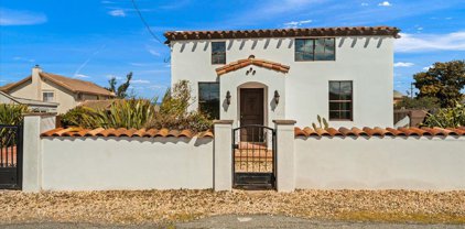 407 Hyland DR C, Salinas