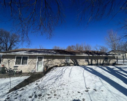 801 W Garfield  Street, Centerville