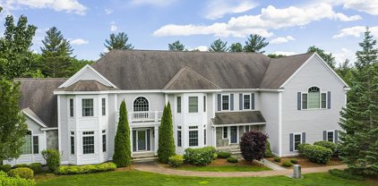 73 Heritage Hill Road, Windham