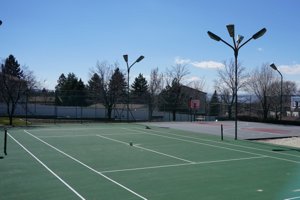 Cottonwood Hills tennis court