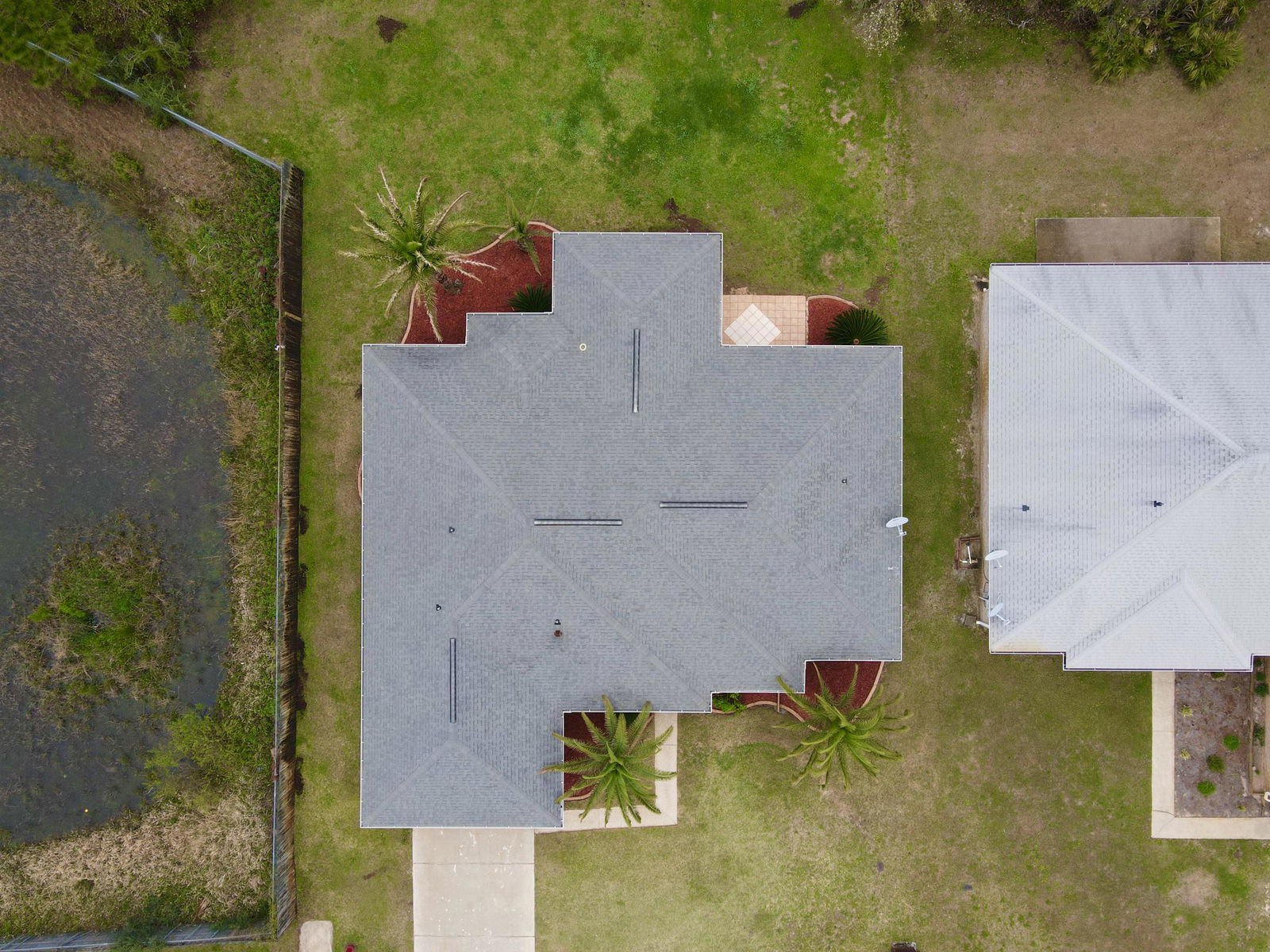 9708 Parker Lake Circle, Navarre, 32566