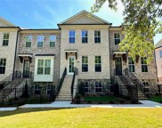 132 Everley Walk Unit 10, Alpharetta image