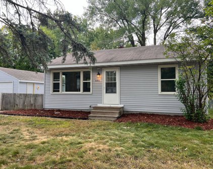 684 County Road J  W, Shoreview