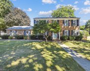 9708 Counsellor Dr, Vienna image