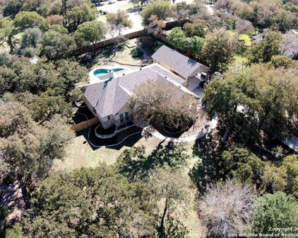 144 Hidden Forest Dr, La Vernia