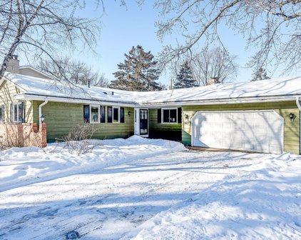 963 Carlton Drive, Shoreview