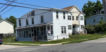 302 N Morton Ave, Morton