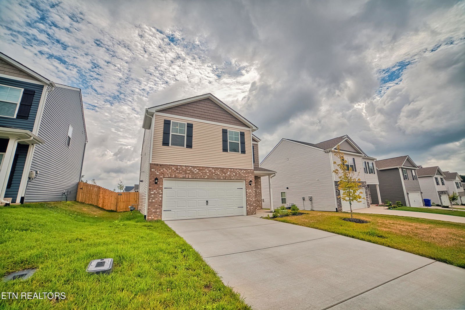 1020 Curly Top Lane, Knoxville, 37932