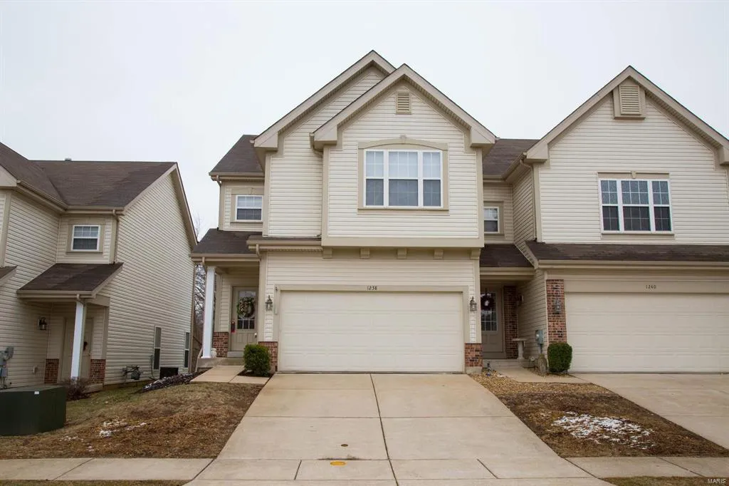 1238 Woodgrove Park Dr. | O'Fallon. MO 63366