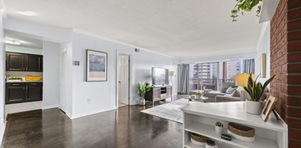 1300 Army Navy Dr Unit #916, Arlington