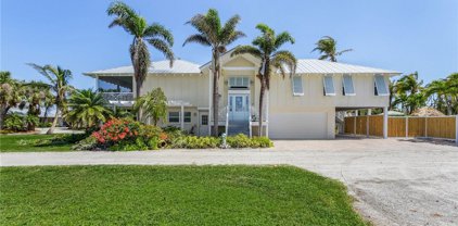 7711 Bocilla  Lane, Bokeelia