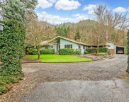 975 Rogue River  Highway, Gold Hill image