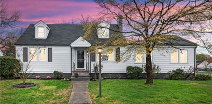 1119 Jett Avenue, Colonial Heights