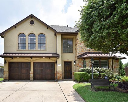 8015 Kenwell Drive, Houston